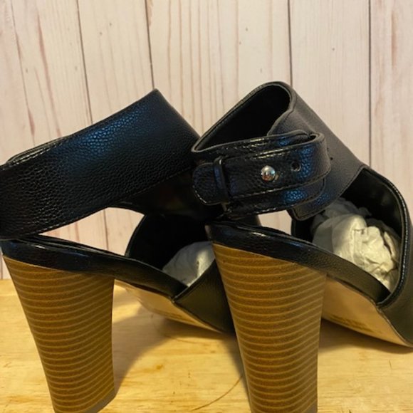 New in Box Faux Black Leather Heels - Picture 3 of 7